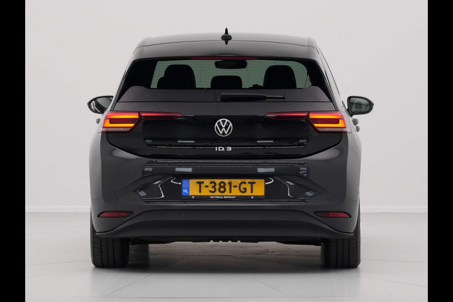 Volkswagen ID.3 Pro Edition Advantage 58 kWh (Ex 2.000,- Subsidie) Navigatie Camera Stoelverwarming Acc 300