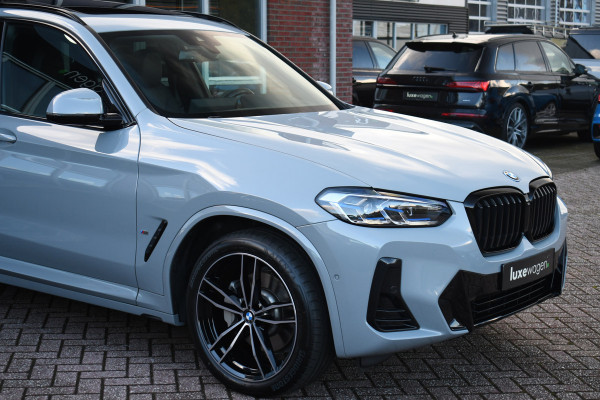 BMW X3 xDrive30e M-Sport Pano Trekh HUD Laser 20inch Shadowline