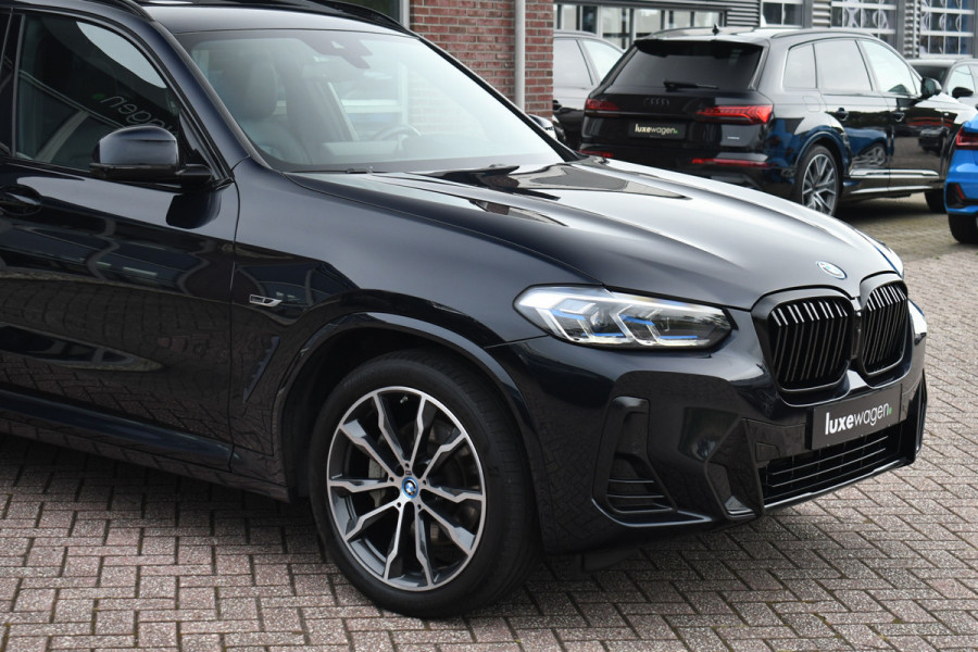 BMW X3 xDrive30e M-Sport Pano Trekh 360 HUD Adp-demp Stoel-vent laser-LED