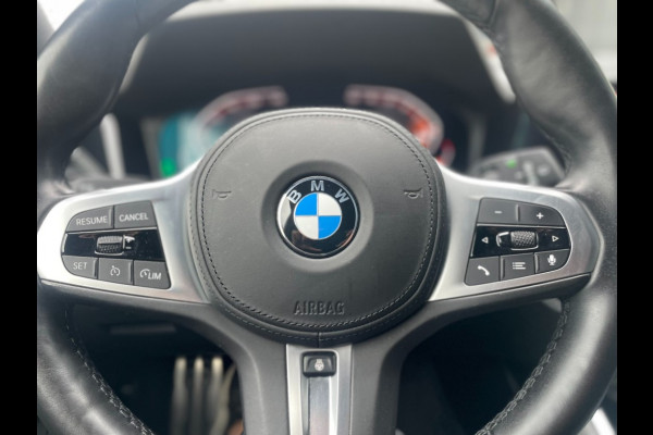 BMW 3 Serie Touring 318i 2.0 M-Sport /Trekhaak/Head-up/live cockpit/btw