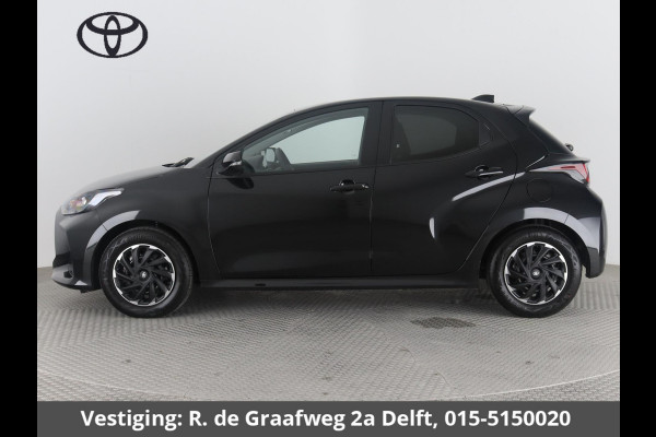 Toyota Yaris 1.5 Hybrid Active Black Edition | Apple Carplay & AndroidAUTO | Camera | Adapt.Cruise control | Privacy Glass