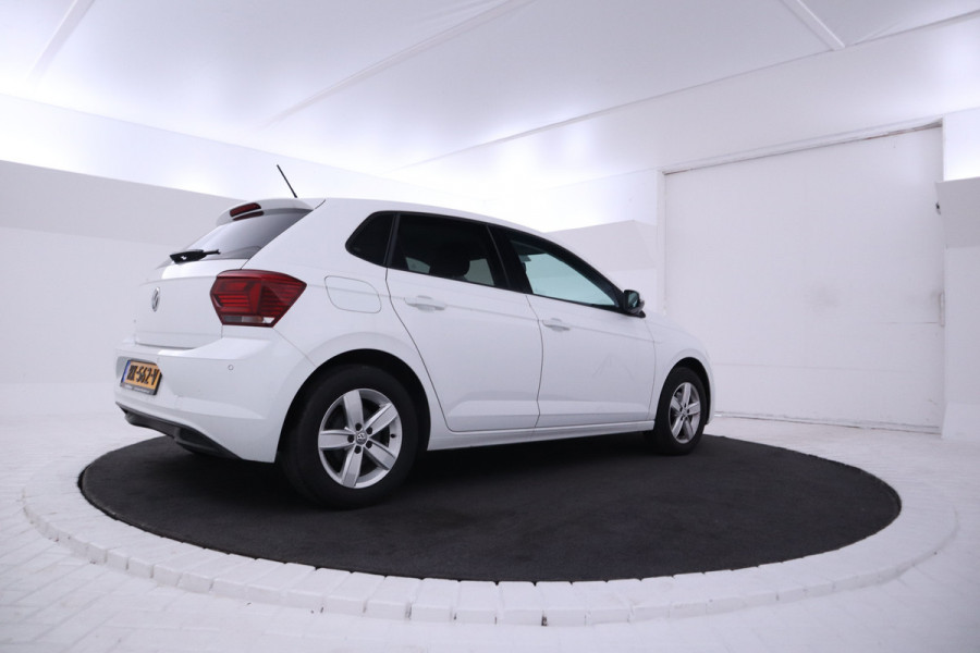 Volkswagen Polo 1.6 TDI Comfortline Carplay, Cruise control, Navigatie