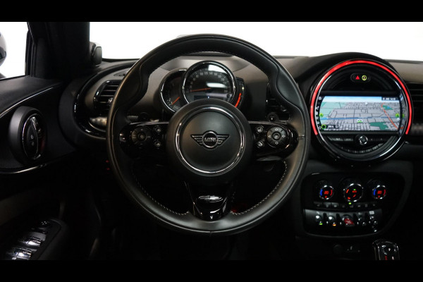 MINI Clubman 2.0 Cooper S JCW 192 Pk Chili Yours AUTOMAAT-ACC-BLACK OPTIK-CAMERA-HARMAN KARDON-HEADUP-LEDER-MEMORY-PANORAMA