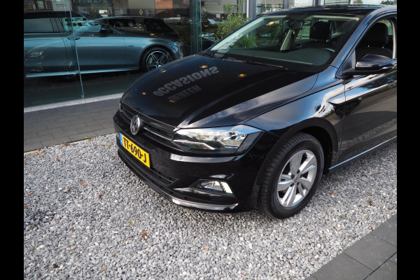 Volkswagen Polo 1.0 TSI Comfortline / CarPlay / Adaptive / Navigatie / Draadloze telefoonlader