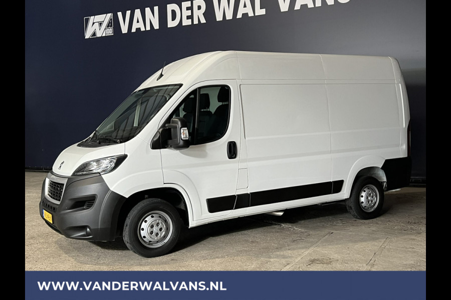 Peugeot Boxer 2.2 BlueHDi 140pk L2H2 Euro6 ** Airco | Navigatie | Camera | Cruisecontrol Trekhaak, Parkeersensoren, Bijrijdersbank, Bluetooth-telefonie