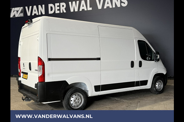 Peugeot Boxer 2.2 BlueHDi 140pk L2H2 Euro6 ** Airco | Navigatie | Camera | Cruisecontrol Trekhaak, Parkeersensoren, Bijrijdersbank, Bluetooth-telefonie