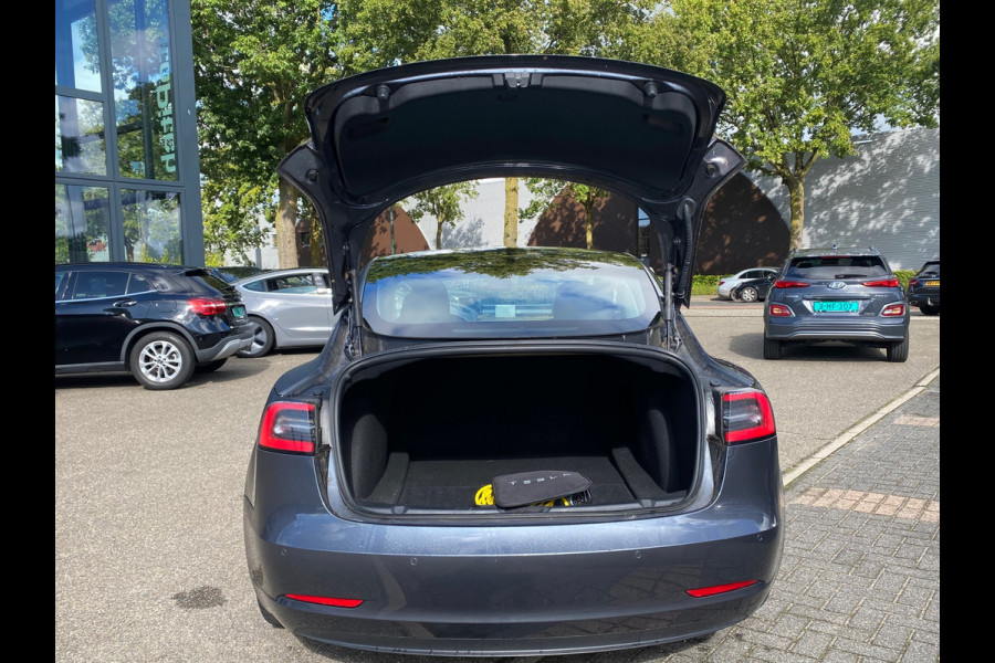 Tesla Model 3 Performance AWD 75 kWh UNIEKE KMSTAND! | ORG. NL. NAP KM. | BTW VERREKENBAAR | AUTOPILOT