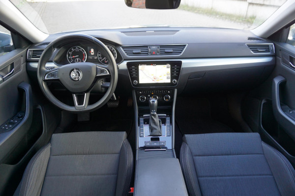 Škoda Superb 1.5 TSI ACT Ambition Business Panodak Memorystoelen