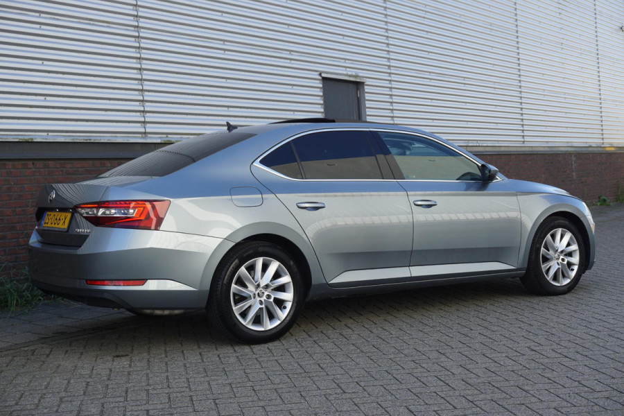 Škoda Superb 1.5 TSI ACT Ambition Business Panodak Memorystoelen