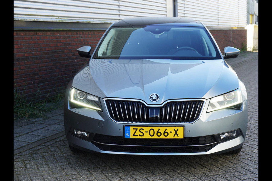 Škoda Superb 1.5 TSI ACT Ambition Business Panodak Memorystoelen