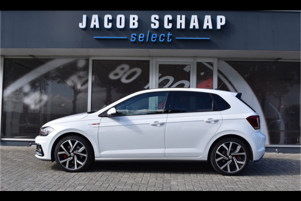 Volkswagen Polo 2.0 TSI GTI 200pk / Panodak / Navigatie Camera / 18" LM / Adap. Cruise