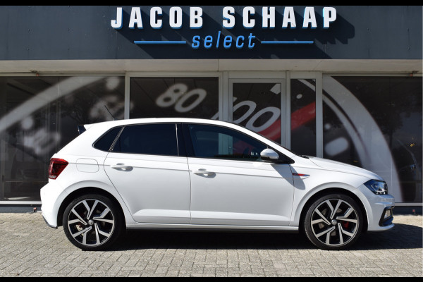 Volkswagen Polo 2.0 TSI GTI 200pk / Panodak / Navigatie Camera / 18" LM / Adap. Cruise