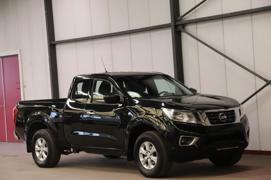 Nissan Navara 2.3 dCi PICK UP 4X4