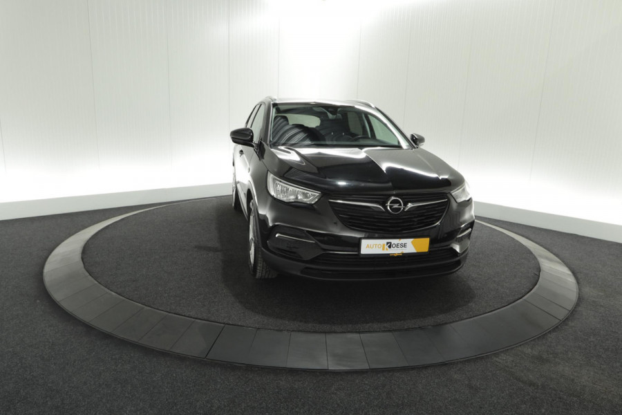 Opel Grandland X 1.2 Turbo Business + | Camera | Navigatie | Parkeersensoren