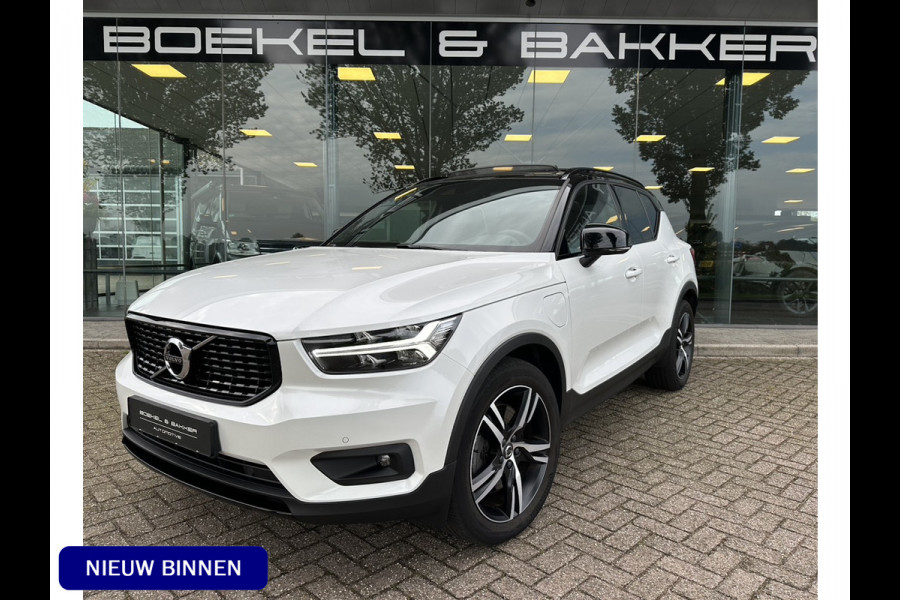 Volvo XC40 1.5 T4 Recharge R-Design - Panodak - Camera - Winterpakket