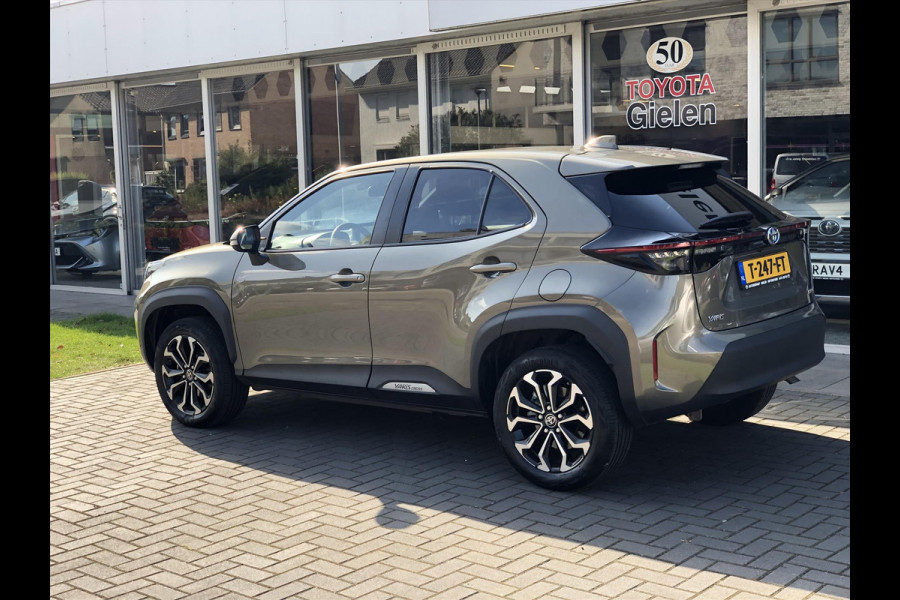 Toyota Yaris Cross 1.5 Full Hybrid Dynamic Plus | Stoel + Stuurverwarming, Smart Connect, Parkeercamera, Keyless 17inch