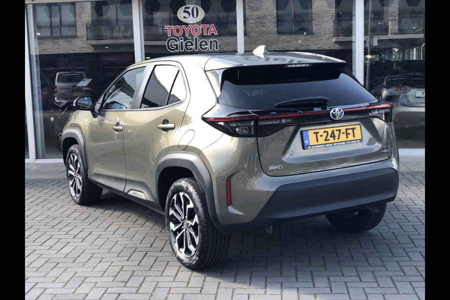 Toyota Yaris Cross 1.5 Full Hybrid Dynamic Plus | Stoel + Stuurverwarming, Smart Connect, Parkeercamera, Keyless 17inch