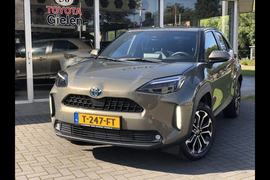 Toyota Yaris Cross 1.5 Full Hybrid Dynamic Plus | Stoel + Stuurverwarming, Smart Connect, Parkeercamera, Keyless 17inch