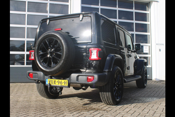 Jeep Wrangler Unlimited 2.0T Sahara | Grijs kenteken | Stoel-/Stuurverwarming | Navi |  Adapt. Cruise | Clima | Camera | Leder | Keyless | 20" Velgen