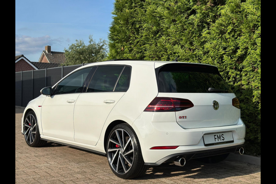 Volkswagen Golf 2.0 TSI GTI Performance Panorama CarPlay