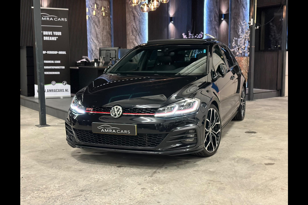 Volkswagen Golf 2.0 TSI GTI Performance / FULL OPTION/PANORAMA