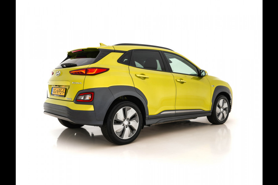 Hyundai Kona EV Premium 64 kWh (INCL-BTW) *VOLLEDER | HEAD-UP | FULL-LED | NAVI-FULLMAP | DAB | ADAPTIVE-CRUISE | KRELL-AUDIO | KEYLESS | CAMERA | BLIND-SPOT | LANE-ASSIST | VIRTUAL-COCKPIT | COMFORT-SEATS | 17"ALU*