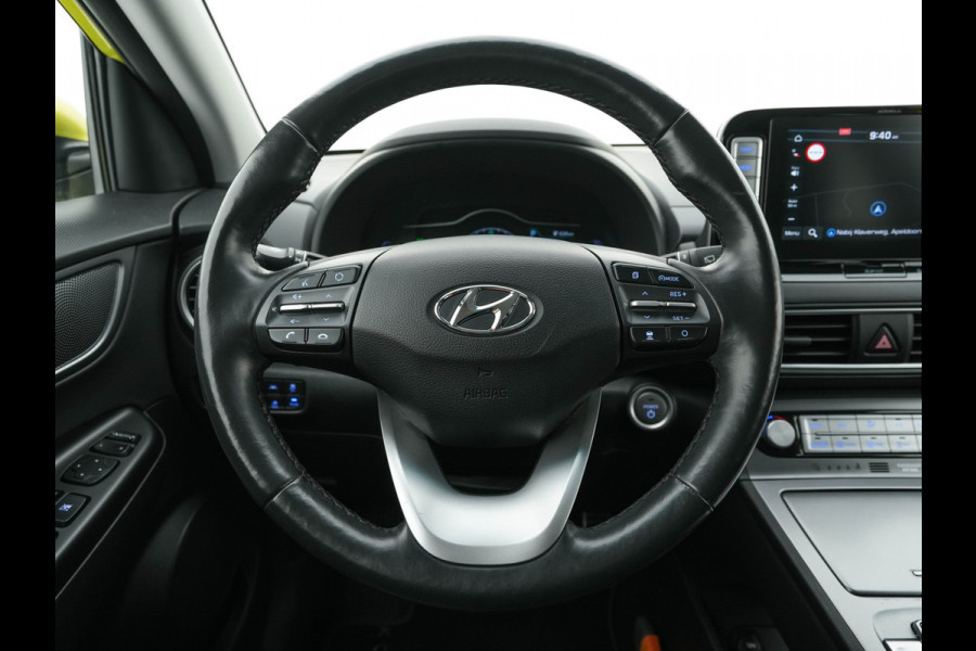 Hyundai Kona EV Premium 64 kWh (INCL-BTW) *VOLLEDER | HEAD-UP | FULL-LED | NAVI-FULLMAP | DAB | ADAPTIVE-CRUISE | KRELL-AUDIO | KEYLESS | CAMERA | BLIND-SPOT | LANE-ASSIST | VIRTUAL-COCKPIT | COMFORT-SEATS | 17"ALU*