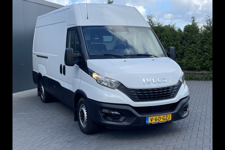 Iveco Daily 35S16 157 PK / L2H2 / AIRCO / BIJRIJDERSBANK / 3500 KG AHG