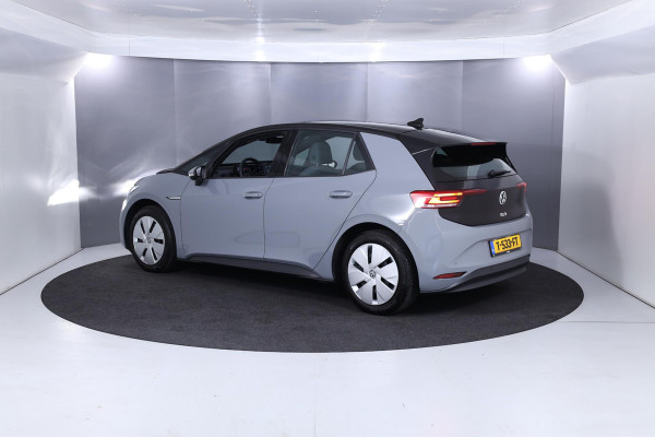 Volkswagen ID.3 Pure 45 kWh 150 pk | Navigatie | Parkeersensoren | Adaptieve cruise control | LED koplampen |