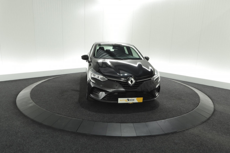 Renault Clio 1.6 E-Tech Hybrid 145 Evolution | Navigatie | Parkeersensoren | Apple Carplay | Stoelverwarming