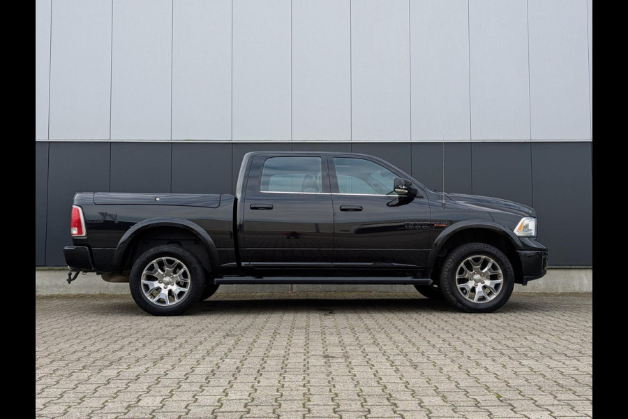 Dodge Ram 1500 401PK 5.7 V8 4X4 AUTOMAAT CREW CAB LIMITED 1E EIGENAAR 3500KG TREKHAAK