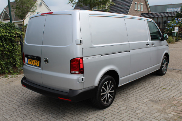 Volkswagen Transporter T6.1 2.0 TDI 150PK Euro6 DSG7-Automaat L2 Comfortline ✓ airco ✓ navigatie ✓ cruise control