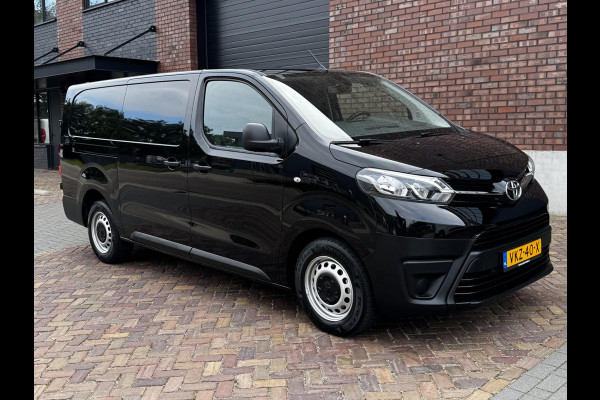 Toyota ProAce Long Worker 2.0 D Navigator / 122 PK / Automaat / Trekhaak / Navigatie / Stoelverwarming / 1e Eigenaar