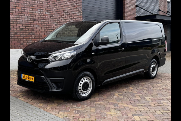 Toyota ProAce Long Worker 2.0 D Navigator / 122 PK / Automaat / Trekhaak / Navigatie / Stoelverwarming / 1e Eigenaar