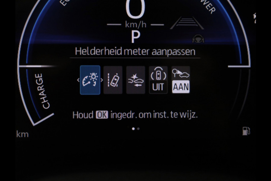 Toyota Yaris Cross 1.5 Hybrid 130 First Edition | Bi-Tone | Stoel/Stuurwielverwarmi