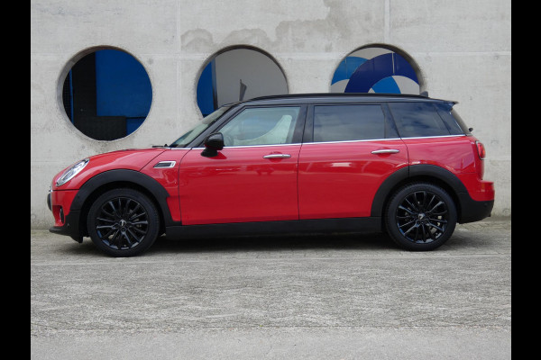 MINI Clubman 1.5 One Chili Serious Business | NAVIGATIE | PANORAMADAK | ALL SEASON BANDEN |