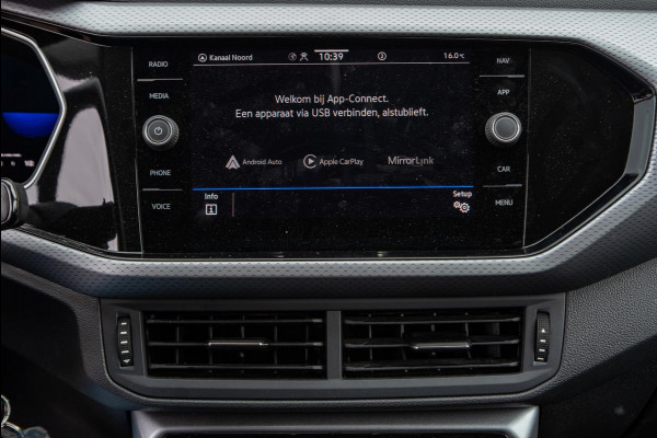 Volkswagen T-Cross Carplay Navi Stoelverw. DAB+ Adaptief Cruise Virtual Dash