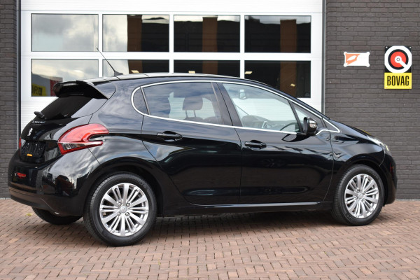 Peugeot 208 1.2 PureTech Allure Sky Panorama | Navi | Camera | Incl. garantie