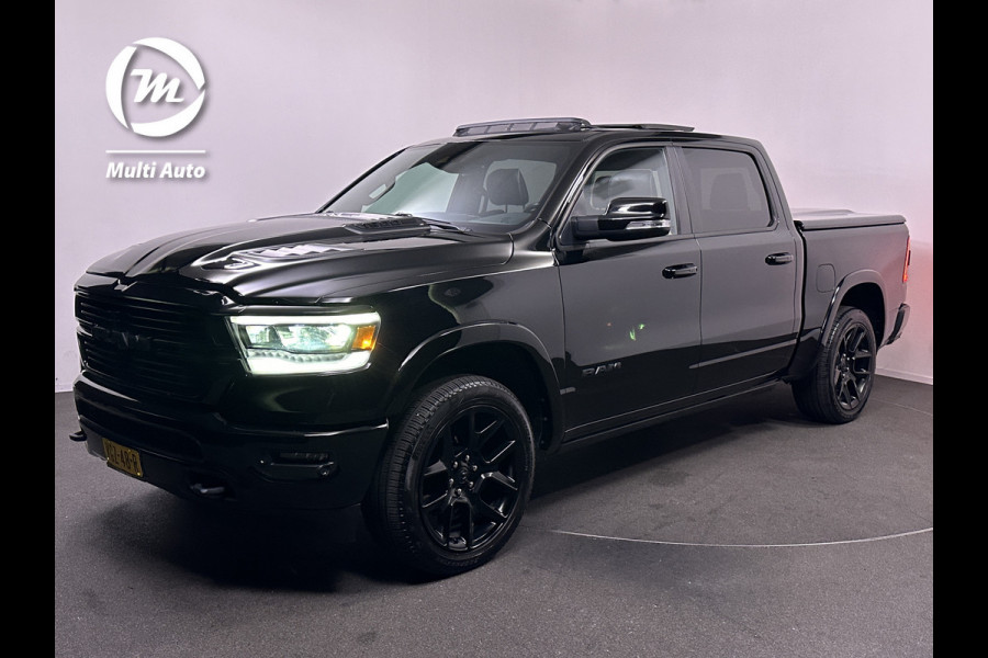 Dodge Ram 1500 5.7 V8 4x4 Crew Cab Laramie Night edition | Prins LPG 120L Onderbouw | Groot Scherm | Panodak | Trekhaak | 360Camera | Harman Kardon | Dode Hoek Detectie | Cruise Control Adaptive | Trailer Pakket | Stoel/Stuur Verwarming | Stoel Verkoeling | Lederen Bekleding