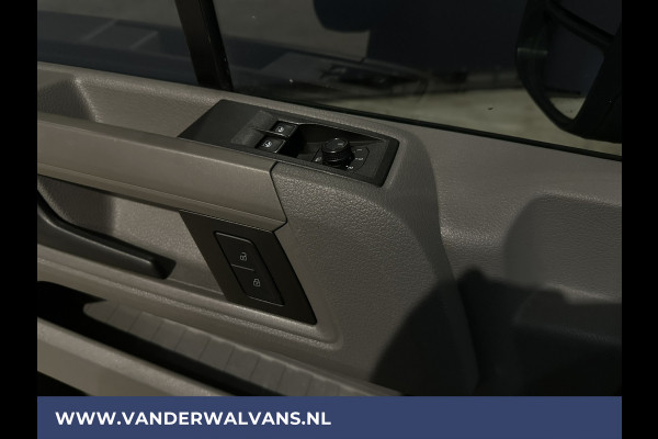 Volkswagen Crafter 2.0 TDI 140pk L3H3 L2H2 Euro6 Airco | Cruisecontrol | Camera | Apple Carplay Android Auto, Parkeersensoren, Bijrijdersbank, 3000kg Trekvermogen