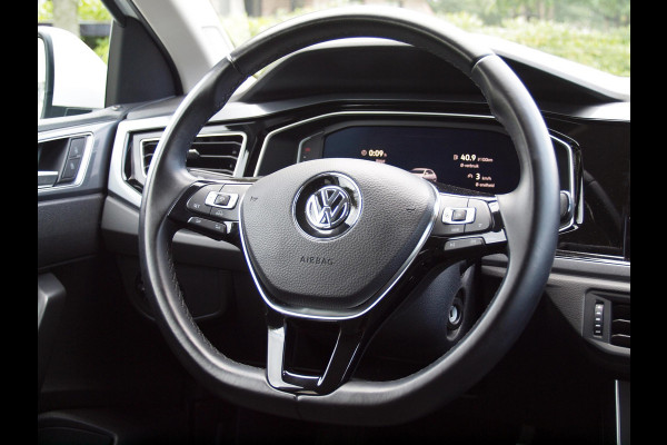 Volkswagen Polo 1.0 TSI | R-Line | Virtual Cockpit | Navi | DSG |