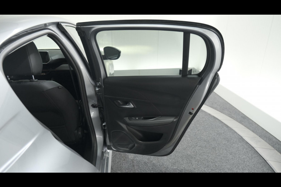 Peugeot 208 PureTech 100 Allure | Camera | Apple Carplay | Parkeersensoren | Stoelverwarming