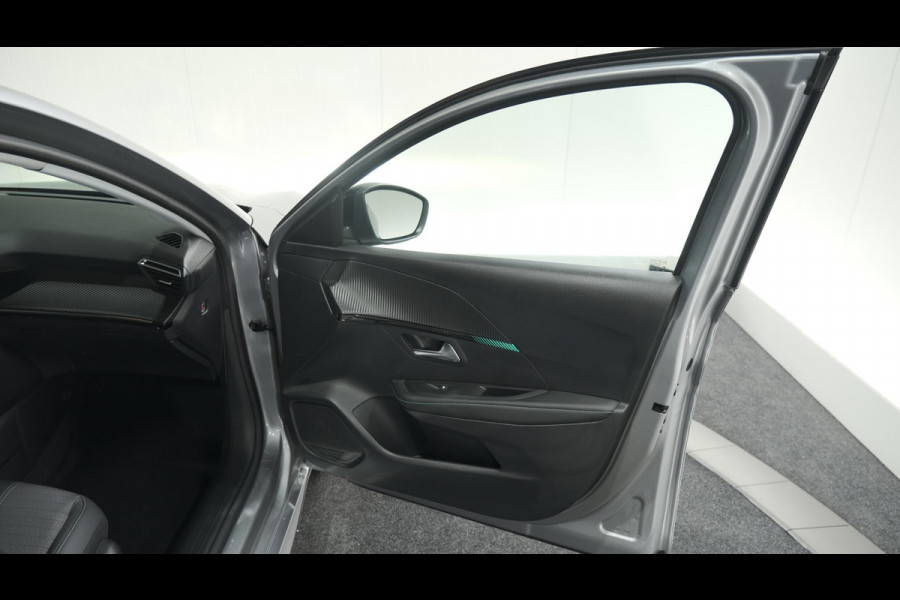 Peugeot 208 PureTech 100 Allure | Camera | Apple Carplay | Parkeersensoren | Stoelverwarming