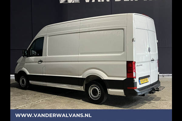 Volkswagen Crafter 2.0 TDI 141pk L3H3 L2H2 Euro6 Airco | Navigatie | 3000kg Trekhaak | Apple Carplay Android Auto, Cruisecontrol, Parkeersensoren, Bijrijdersbank