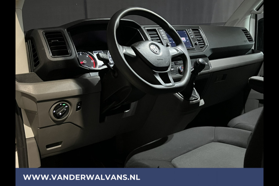 Volkswagen Crafter 2.0 TDI 141pk L3H3 L2H2 Euro6 Airco | Navigatie | 3000kg Trekhaak | Apple Carplay Android Auto, Cruisecontrol, Parkeersensoren, Bijrijdersbank