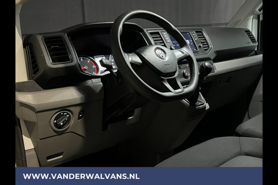 Volkswagen Crafter 2.0 TDI 141pk L3H3 L2H2 Euro6 Airco | Navigatie | 3000kg Trekhaak | Apple Carplay Android Auto, Cruisecontrol, Parkeersensoren, Bijrijdersbank