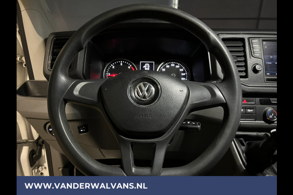 Volkswagen Crafter 2.0 TDI 141pk L3H3 L2H2 Euro6 Airco | Navigatie | 3000kg Trekhaak | Apple Carplay Android Auto, Cruisecontrol, Parkeersensoren, Bijrijdersbank