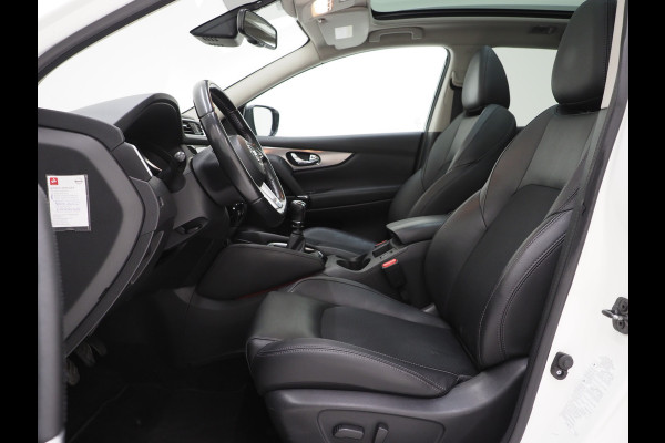 Nissan QASHQAI 1.5 dCi Business Edition | Panoramadak | Keyless | Camera | Trekhaak | 360