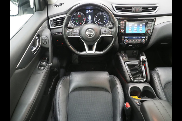 Nissan QASHQAI 1.5 dCi Business Edition | Panoramadak | Keyless | Camera | Trekhaak | 360