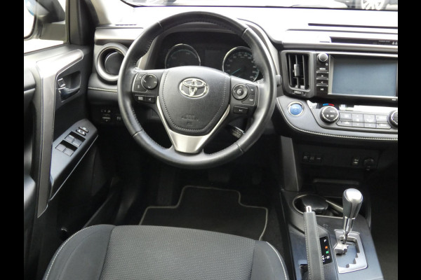 Toyota RAV4 2.5 Hybrid Dynamic | TREKHAAK | NAVIGATIE |